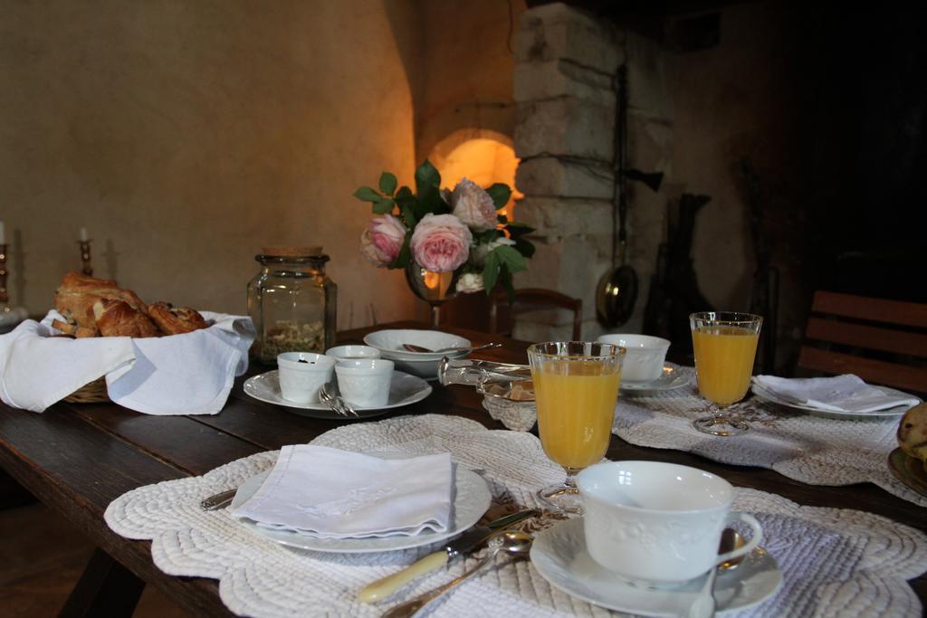 Castelnau-de-Montmiral Chateau De Mayragues מראה חיצוני תמונה